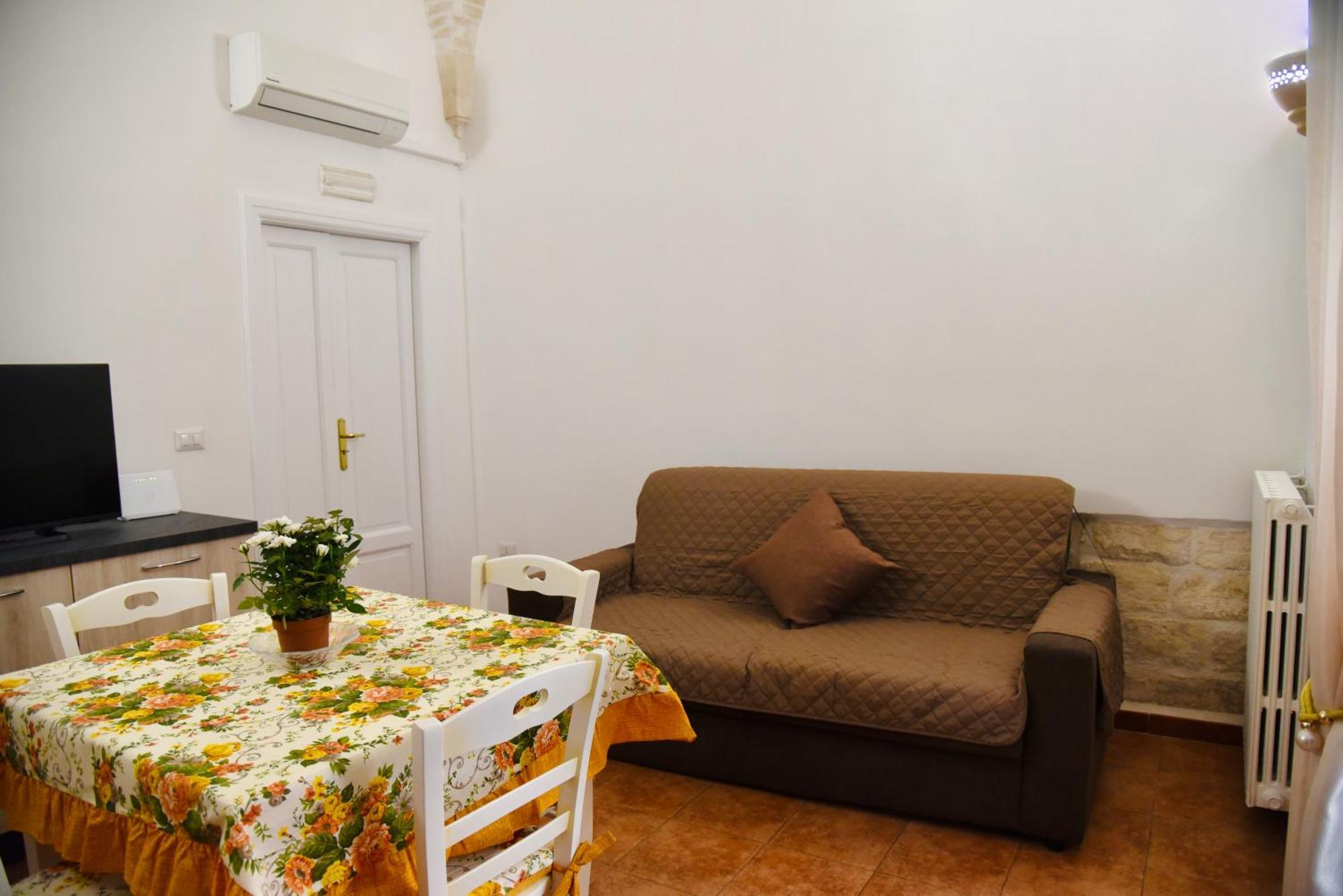 La Casa Di Nonno Peppe Villa มาร์ตินาฟรังกา ภายนอก รูปภาพ